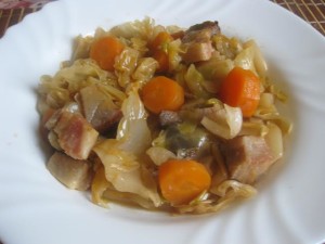 kis kupus sa slaninom